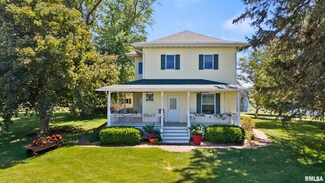 1424 240th St, Tipton, IA 52772