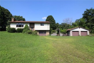 236 Brownlee Rd, Eighty Four, PA 15330