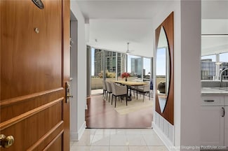 700 Park Regency Place NE Unit 2201, Atlanta, GA 30326