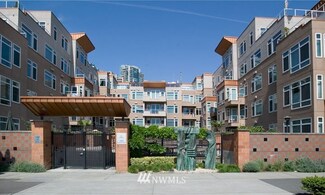 1900 Alaskan Way Unit 102, Seattle, WA 98101