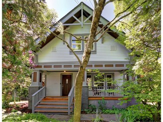 5308 SE Knapp St, Portland, OR 97206
