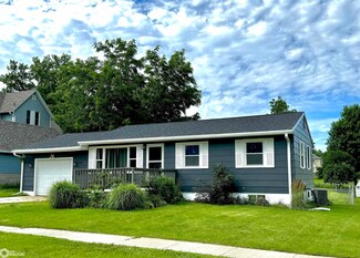 1605 4th Ave, Grinnell, IA 50112