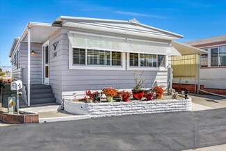 248 Starling Ln, Oceanside, CA 92057