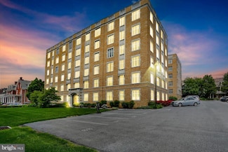1525 N Front St Unit UT307, Harrisburg, PA 17102