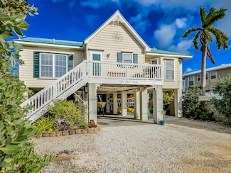 853 Indies Rd, Summerland Key, FL 33042