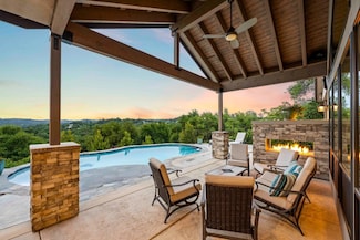 3235 Rustic Woods Ct, Loomis, CA 95650