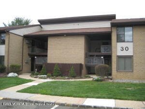 30 Meadow Green Cir Unit E, Manalapan, NJ 07726