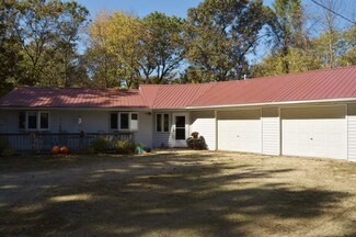 S12671 Merrilee Rd, Spring Green, WI 53588