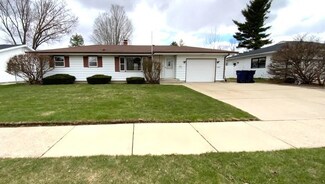 1811 N Concord Dr, Janesville, WI 53545