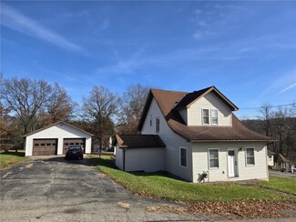 1113 Charlon St, Butler, PA 16001