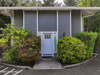 160 E Siuslaw St Unit 4, Cannon Beach, OR 97110