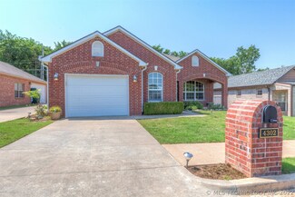 4302 Greentree Way Unit 15, Sand Springs, OK 74063