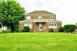 1302 Wickerham Dr, Monongahela, PA 15063