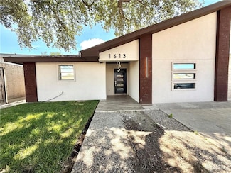 1613 W Gastel Cir, Mission, TX 78572