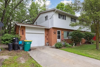 358 S Lincoln Rd, Bay City, MI 48708