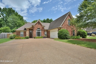 5088 Garner Ln, Southaven, MS 38672