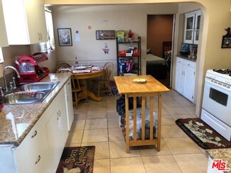 1545 W 59th St, Los Angeles, CA 90047