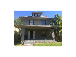 3233 Garfield Ave, Kansas City, MO 64109