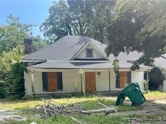 704 E Commerce Ave, High Point, NC 27260