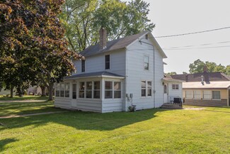 736 Jefferson Ave, Wabasha, MN 55981