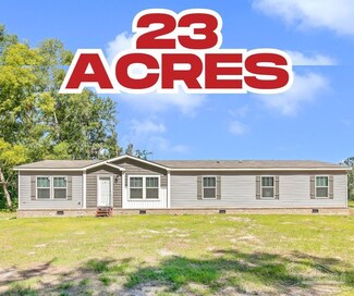 296 Pineland Dr, Frisco City, AL 36445