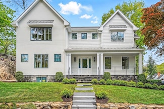 2 Lavender Ln, Rye, NY 10580