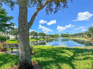 6206 Mandalay Cir, Naples, FL 34112