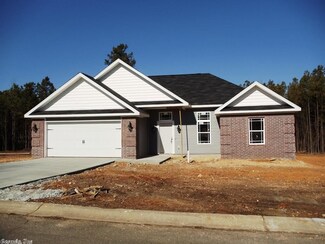 406 Hickory Grove St, Benton, AR 72015