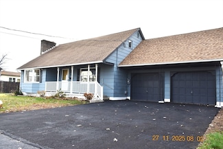 87 Clarendon Ave, Chicopee, MA 01013