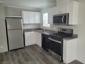 6 Riverbank Unit 300-106, Pontiac, MI 48341