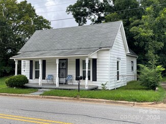 929 S Long St, Salisbury, NC 28144