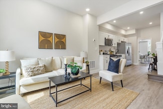 1208 Glyndon Ave, Baltimore, MD 21223