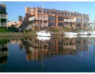 14300 S Padre Island Dr Unit 221, Corpus Christi, TX 78418