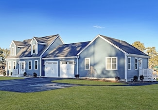 3 Ohana Way, Carver, MA 02330