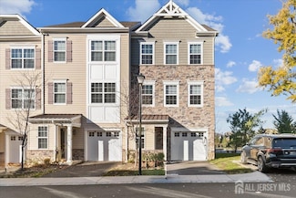 905 Chalmers Ln, Monroe Township, NJ 08831