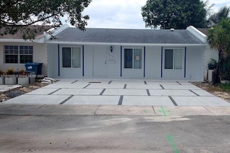 4821 SW 129th Ave, Miami, FL 33175