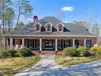 495 Stoney Point Rd S, Double Springs, AL 35553