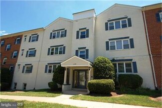 6186 Greenwood Dr Unit 301, Falls Church, VA 22044