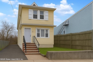 229 Pulaski Ave, Staten Island, NY 10303
