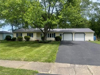 9 Cadet Dr, North Ridgeville, OH 44039