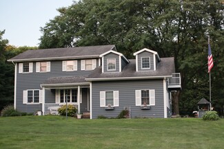 61 Ford Dr, Yorkville, IL 60560