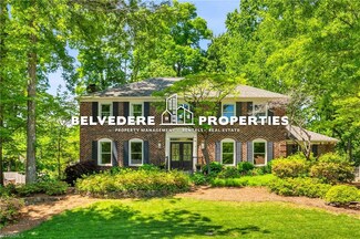 711 Coleridge Dr, Greensboro, NC 27410