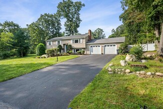 35 Howland Park, Hanover, MA 02339