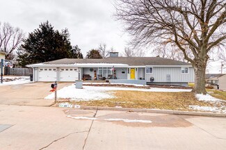 211 Millview Rd, Salina, KS 67401