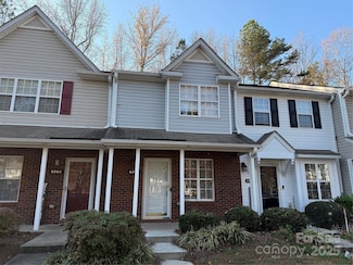 6856 Cypress Tree Ln, Charlotte, NC 28215