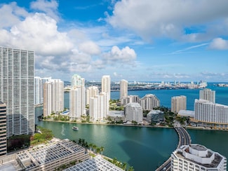 950 Brickell Bay Dr Unit 4104, Miami, FL 33131