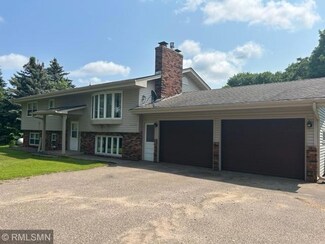 31667 Park Trail, Center City, MN 55012