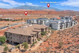 188 N 6680 W Unit 6, Hurricane, UT 84737