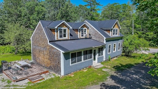 1372 Bridgton Rd, Sebago, ME 04029
