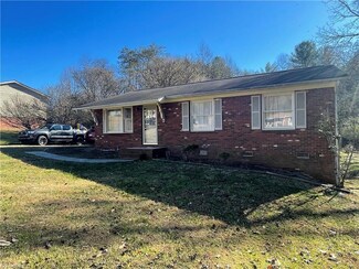 195 Reddies St, North Wilkesboro, NC 28659